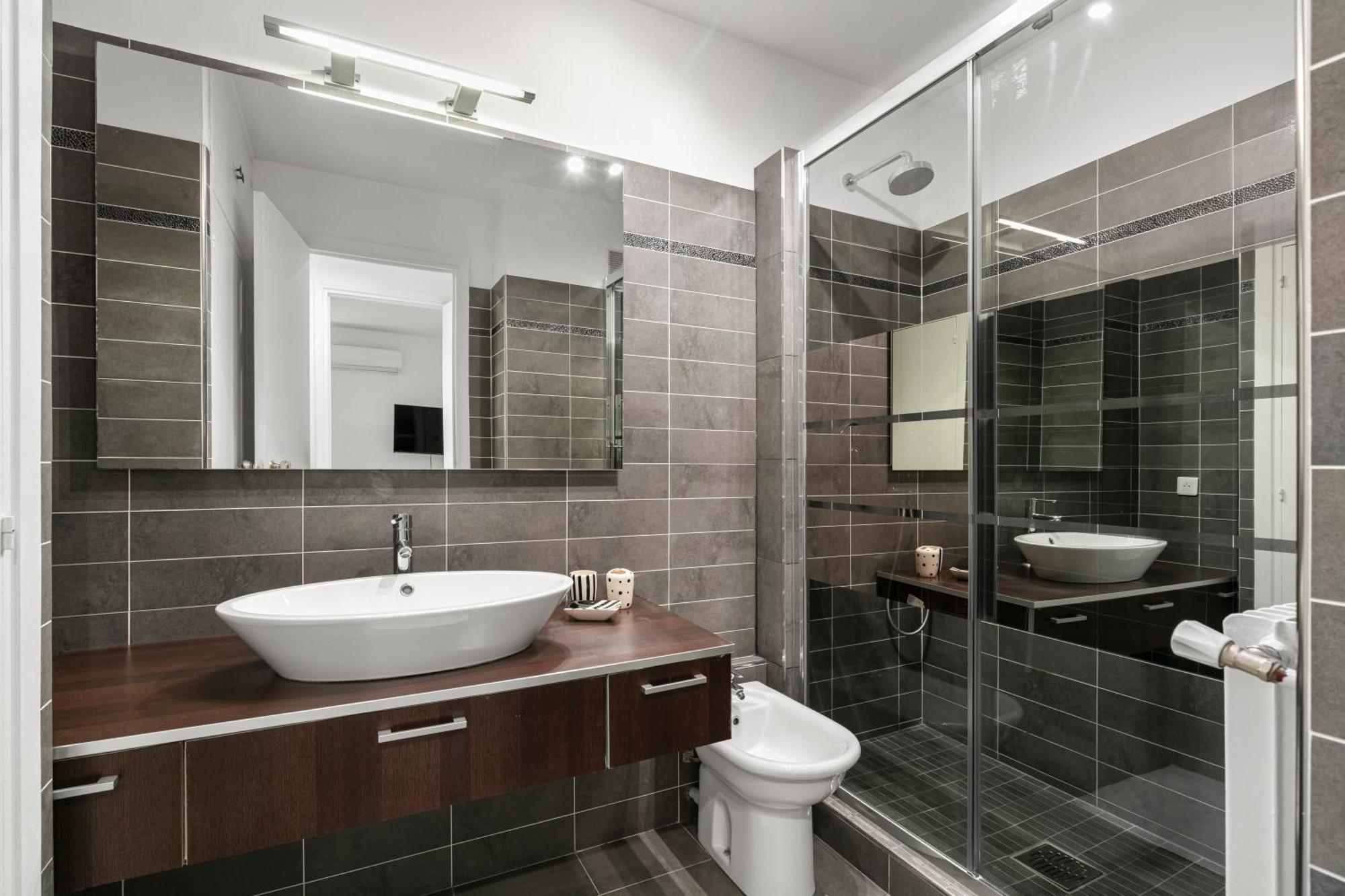 Prestige Fshh Apartment